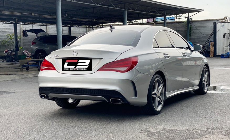 2013 Mercedes-Benz CLA250 AMG Sport
