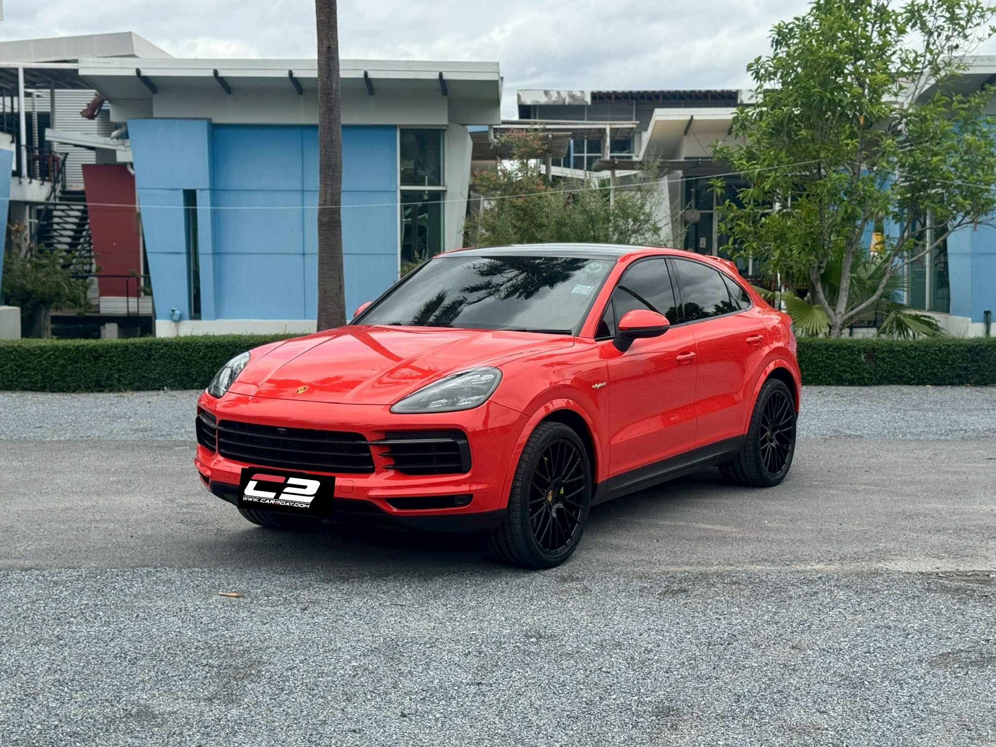 2019 Porsche Cayenne e-hybrid Coupe