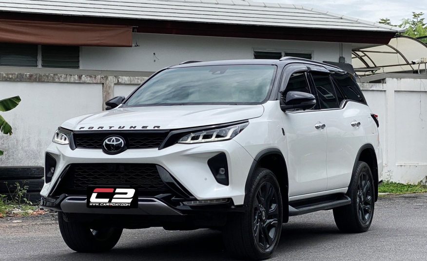 2022 Toyota Fortuner 2.8 LEGENDER 4WD รุ่นพิเศษ 60th