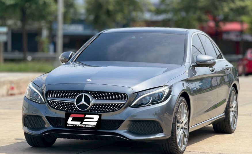 2017 Mercedes-Benz C350e AMG Dynamic