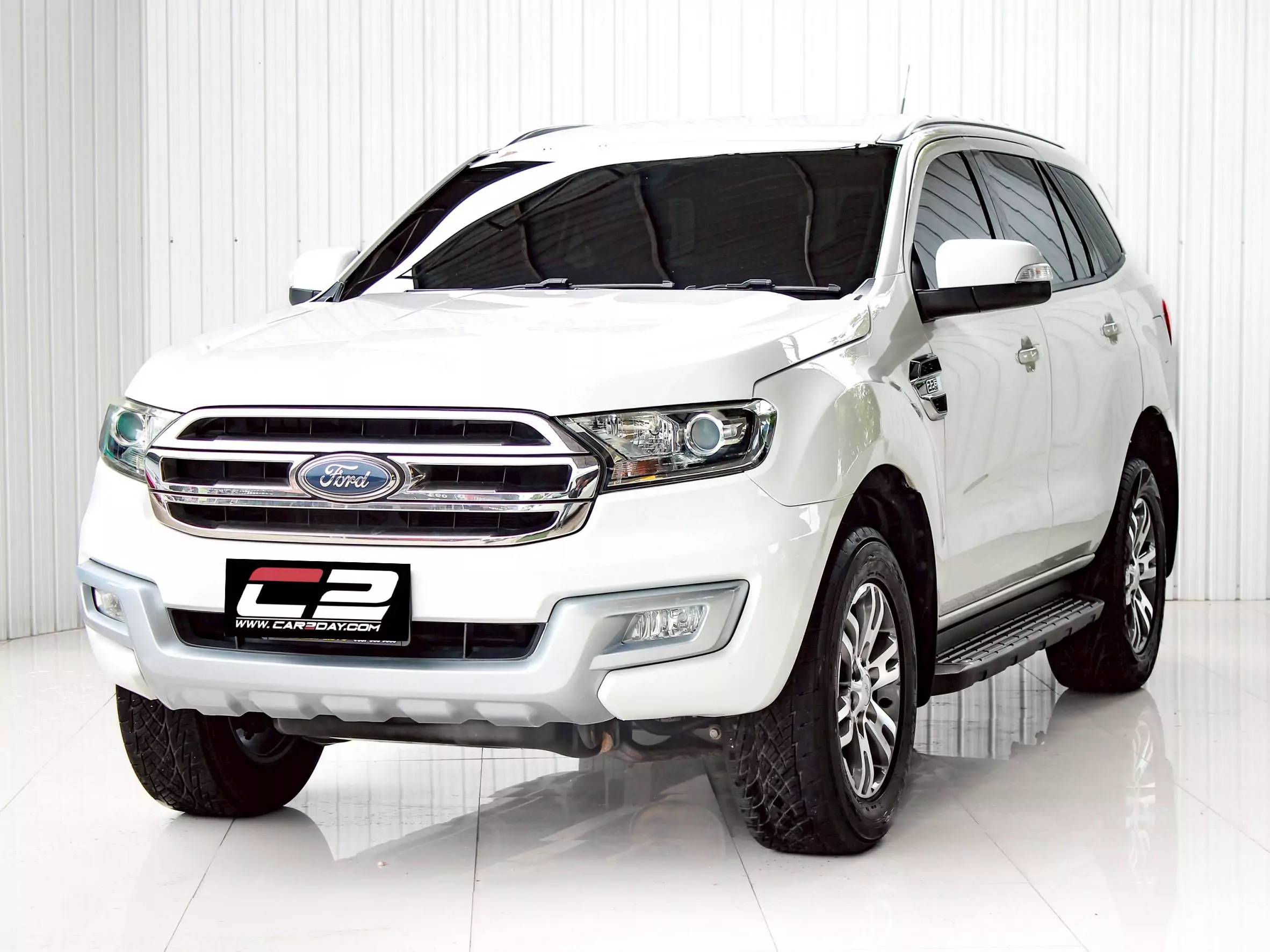 2015 FORD EVEREST 2.2 TITANIUM 2WD
