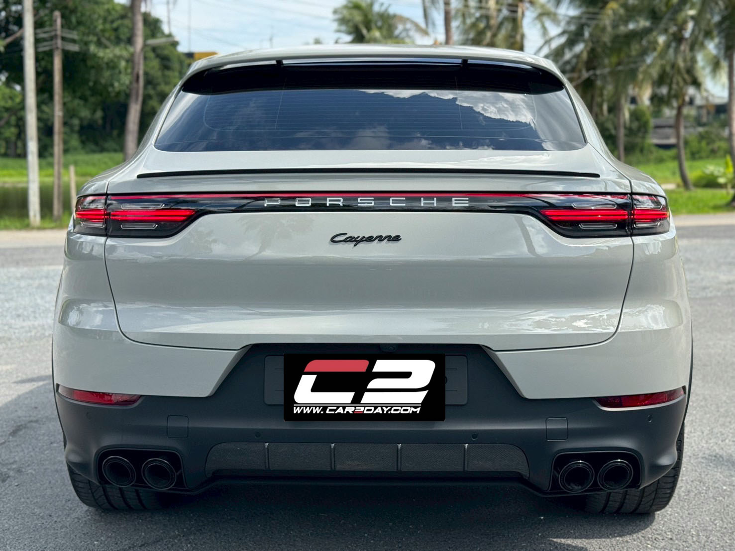 2020 Porsche Cayenne e-hybrid Lightweight Coupe