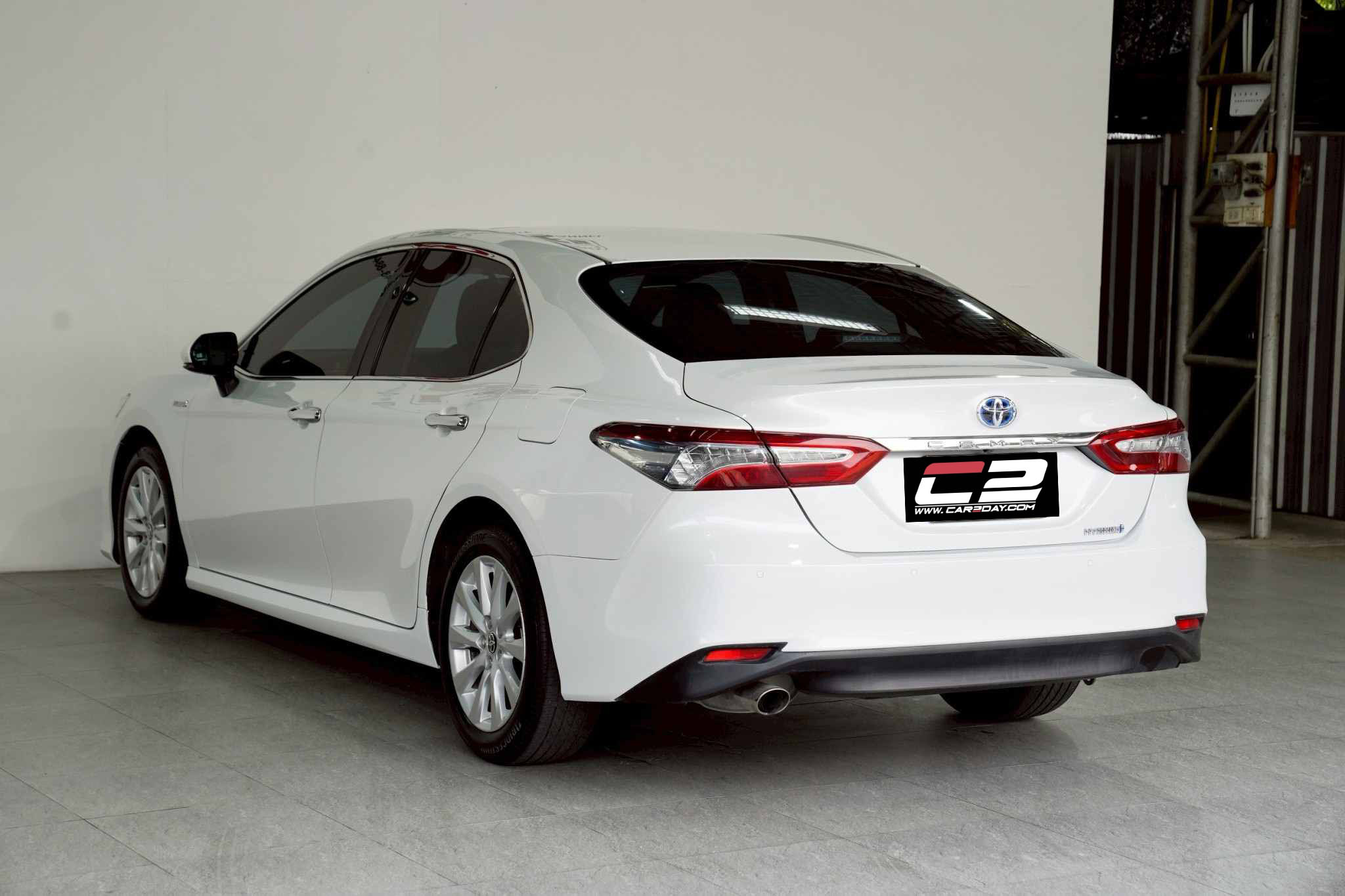 2019 TOYOTA CAMRY 2.5 HYBRID AT