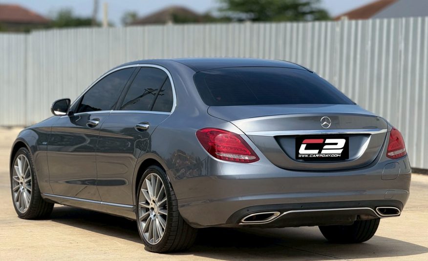 2017 Mercedes-Benz C350e AMG Dynamic