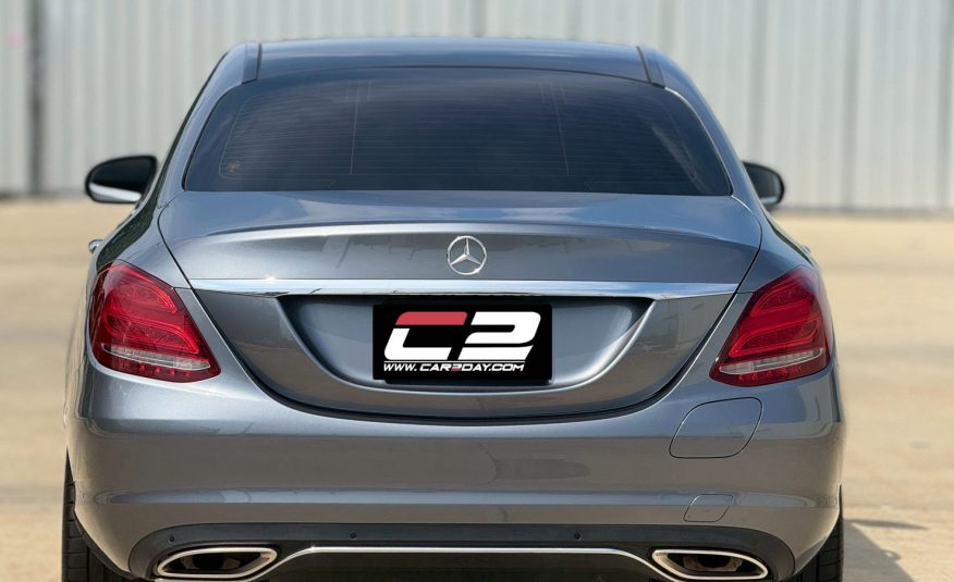 2017 Mercedes-Benz C350e AMG Dynamic