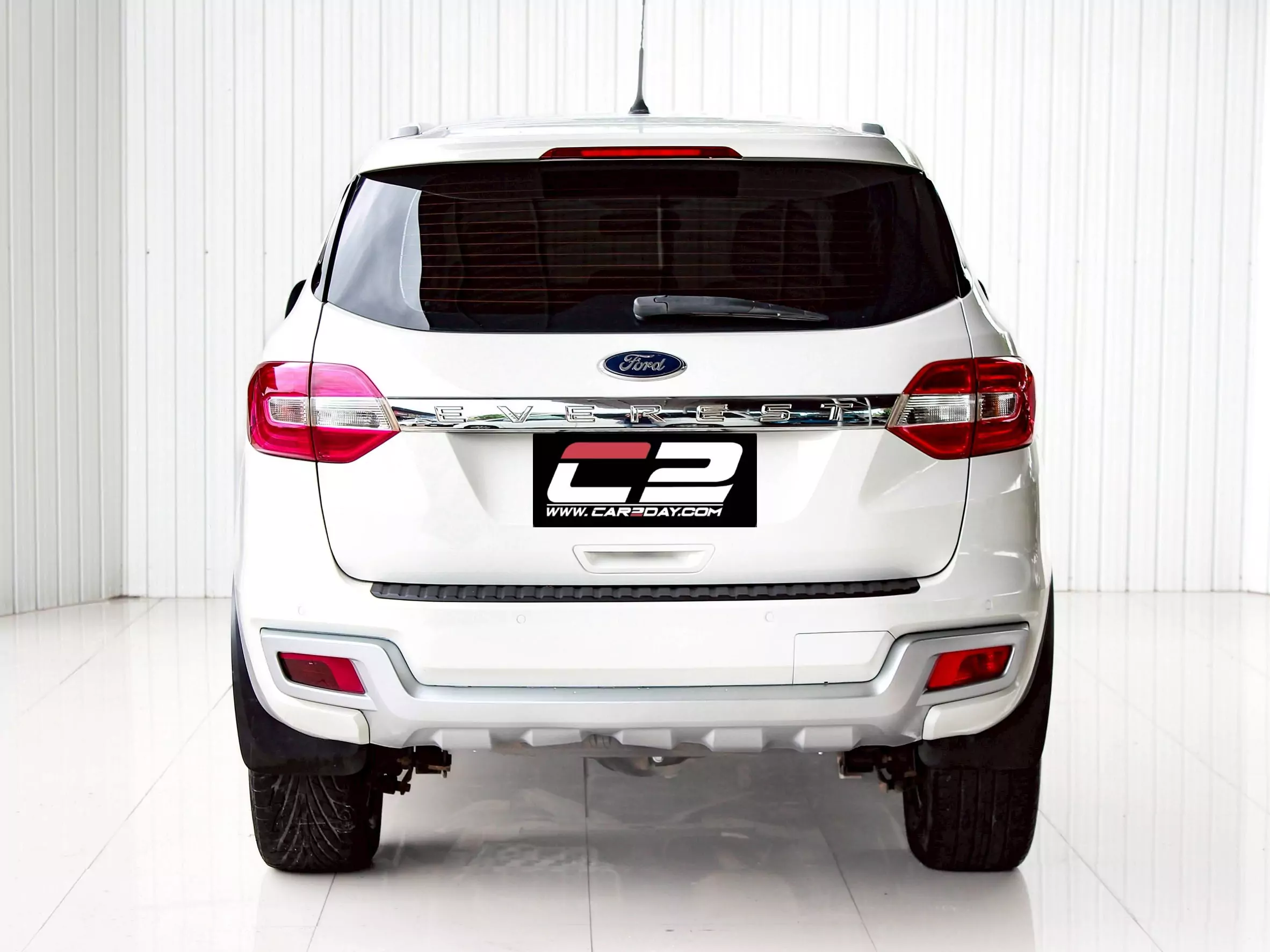 2015 FORD EVEREST 2.2 TITANIUM 2WD