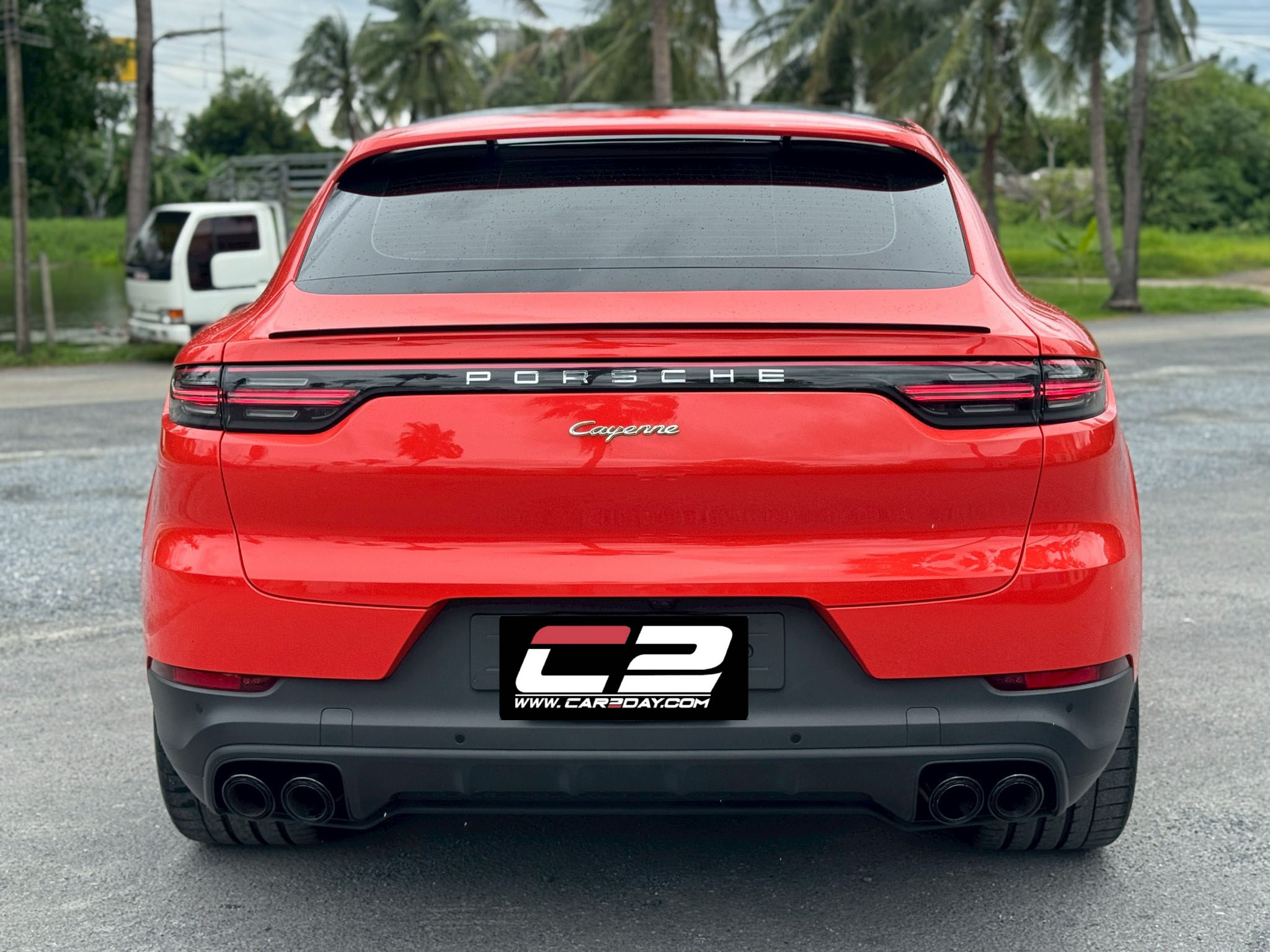 2019 Porsche Cayenne e-hybrid Coupe