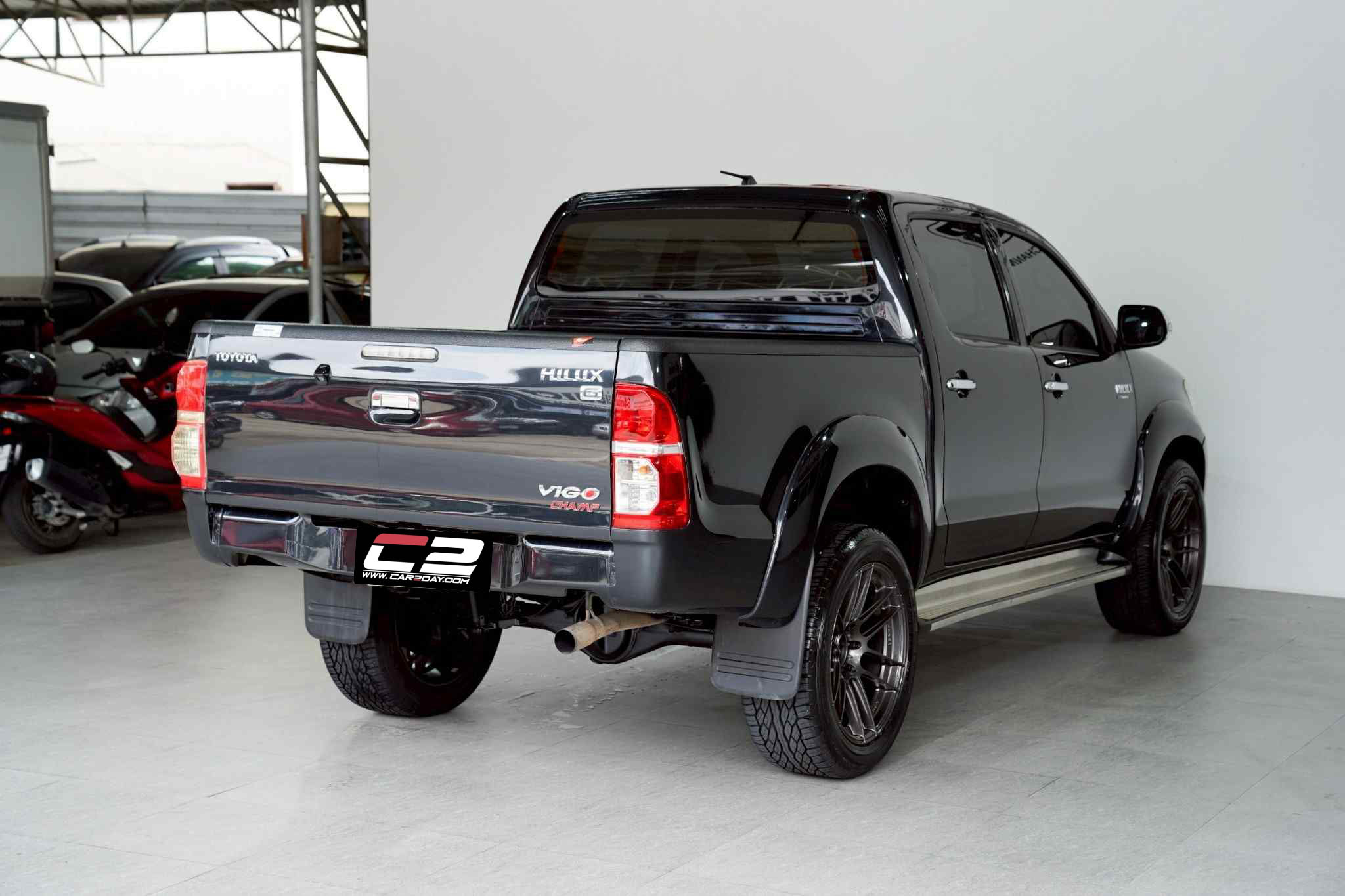 2013 TOYOTA HILUX VIGO 2.5 G AT