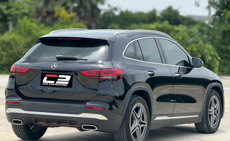 2021 Mercedes-Benz GLA200 AMG Dynamic