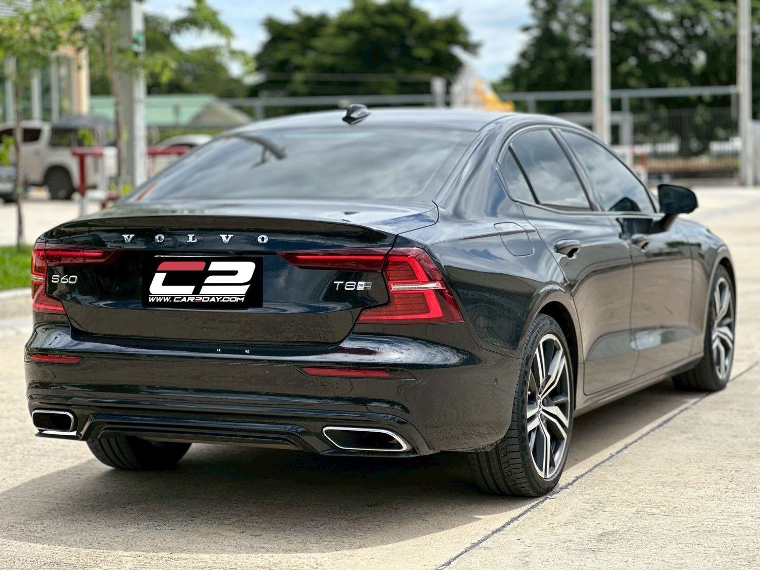 2020 VOLVO S60 T8 R-Design AWD