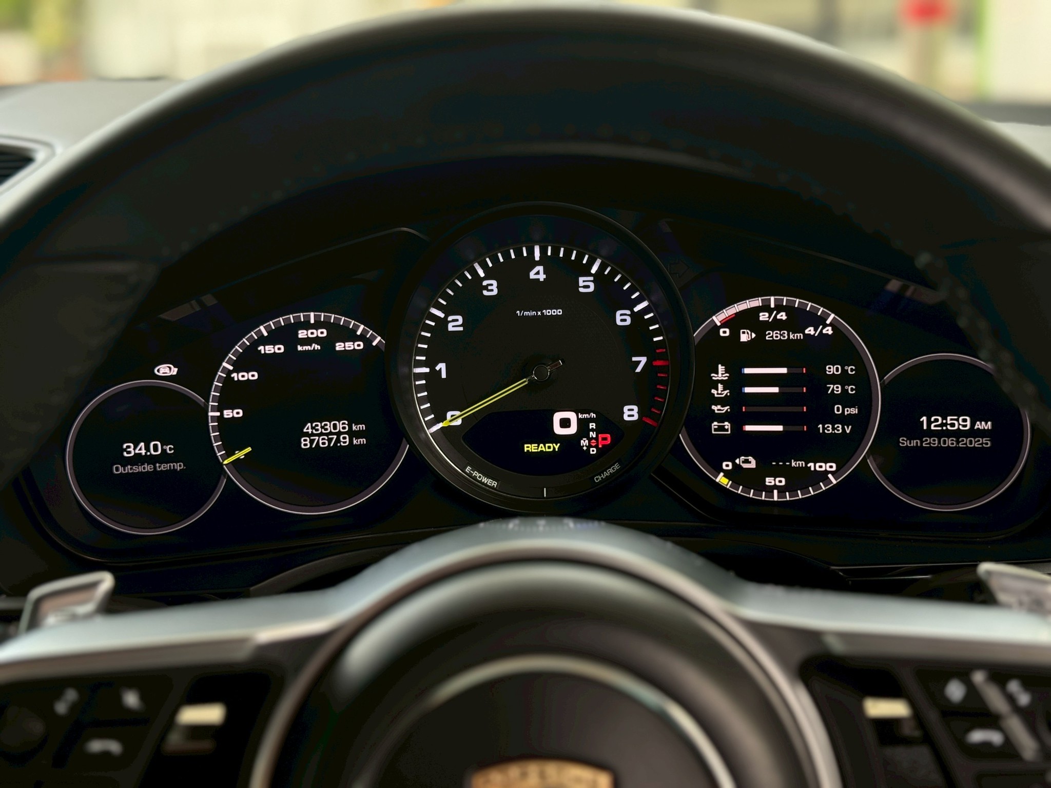 2019 Porsche Cayenne e-hybrid Coupe