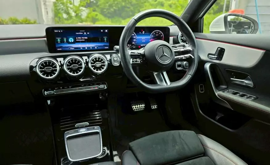2023 Mercedes Benz A200 AMG Facelift
