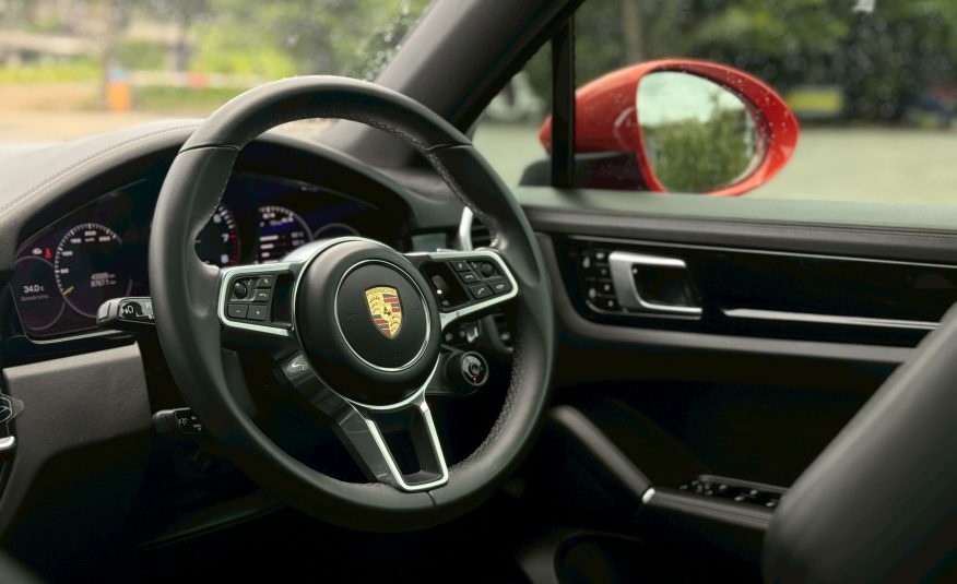 2019 Porsche Cayenne e-hybrid Coupe
