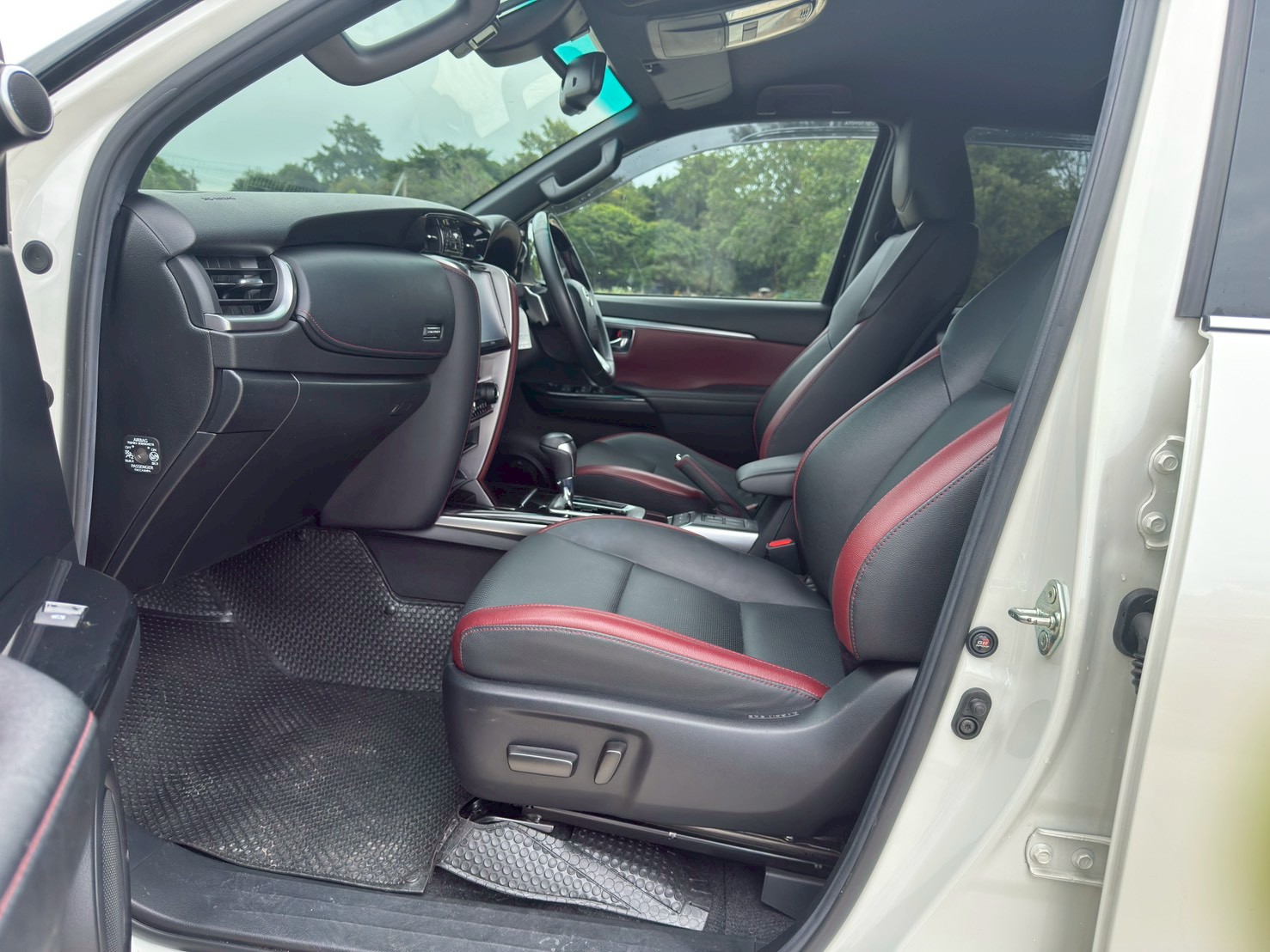 2021 Toyota Fortuner 2.8 LEGENDER