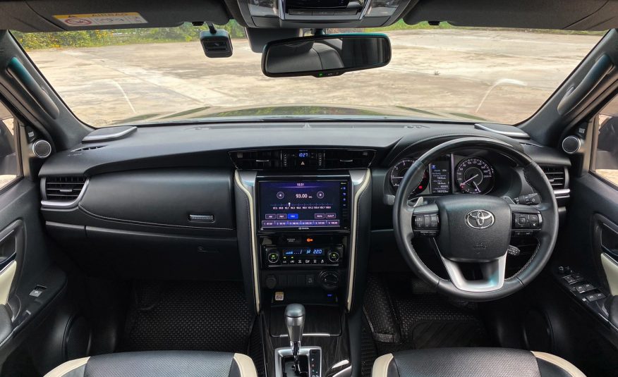 2021 Toyota Fortuner 2.8 LEGENDER 4WD