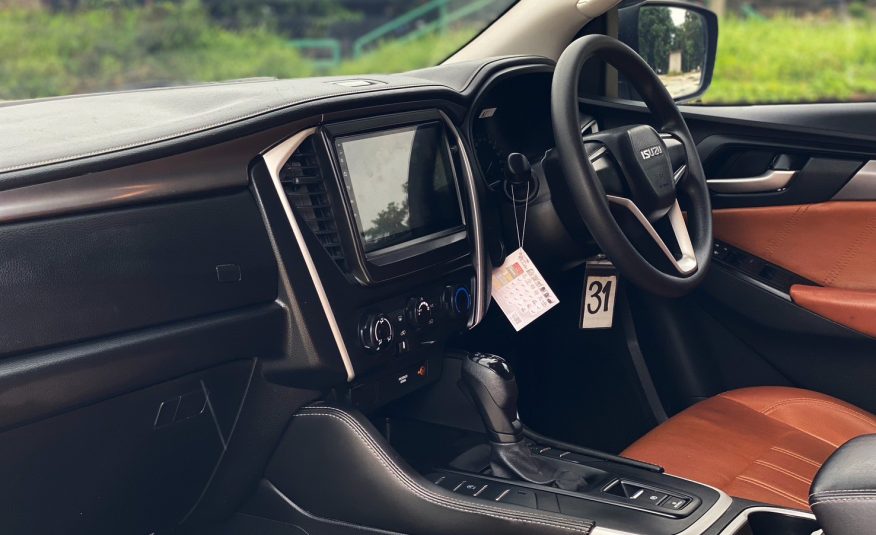 2021 ISUZU MU-X 1.9 Active 2WD