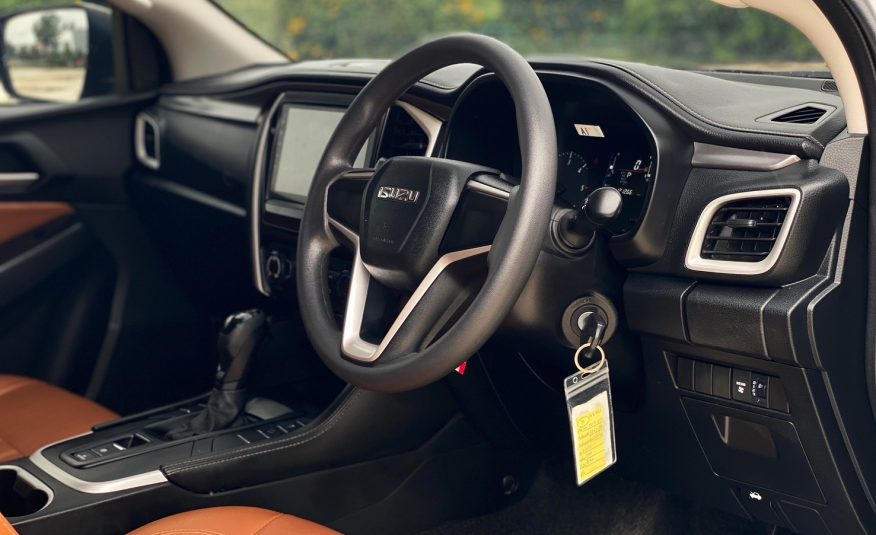 2021 ISUZU MU-X 1.9 Active 2WD