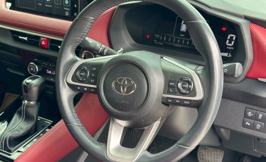 2022 TOYOTA ATIV Sedan Premium Luxury