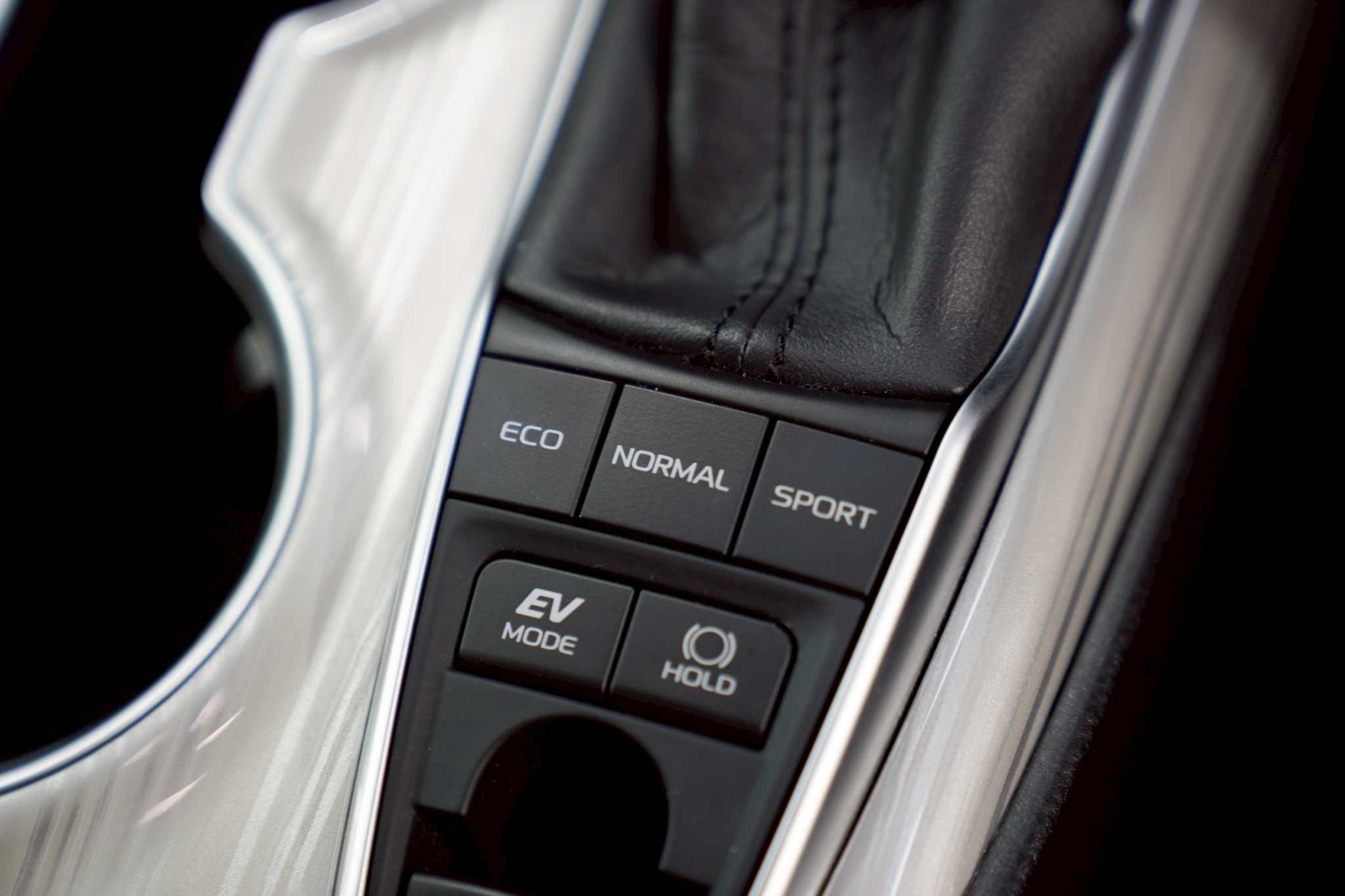 2019 TOYOTA CAMRY 2.5 HYBRID AT