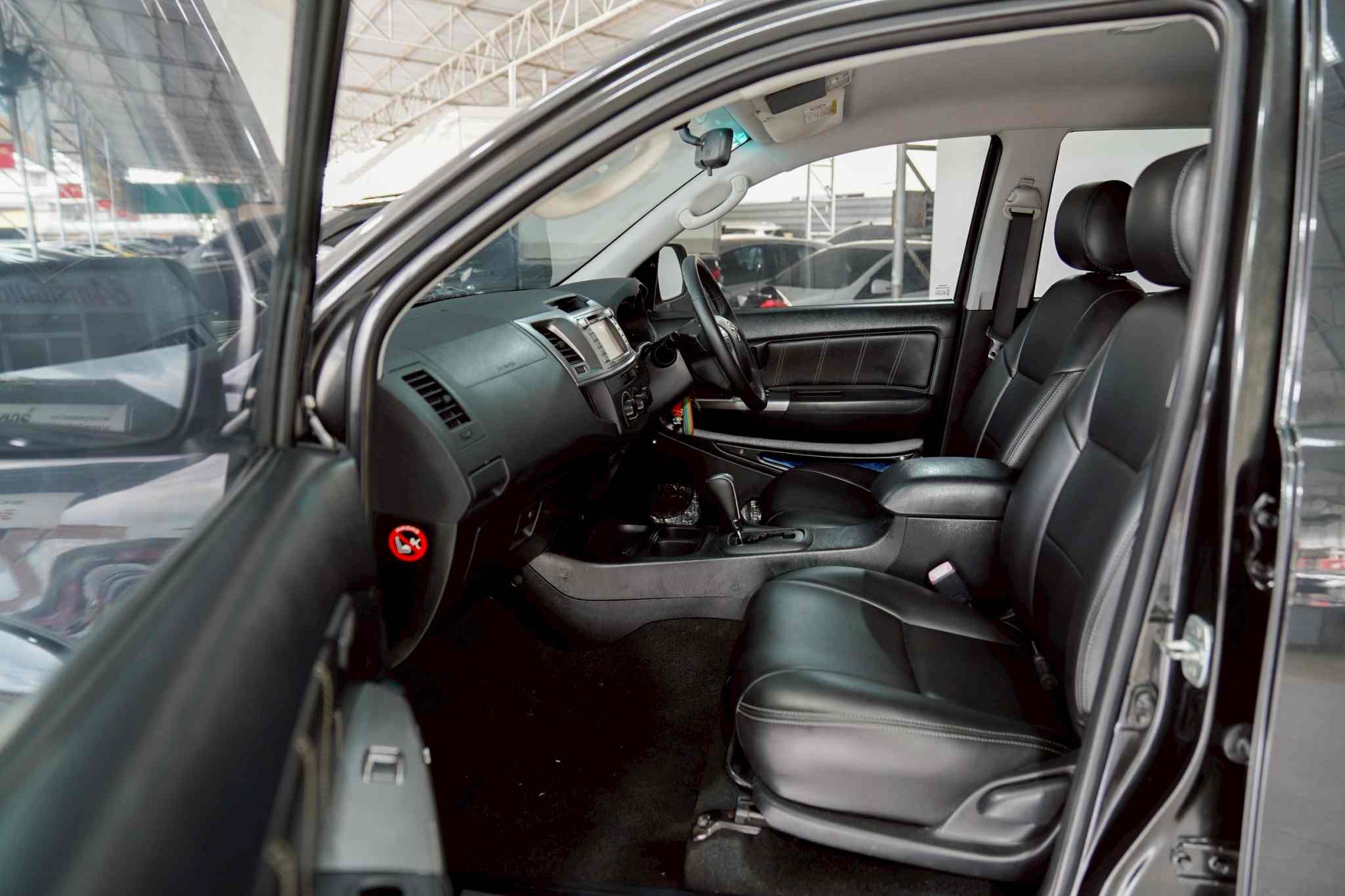 2013 TOYOTA HILUX VIGO 2.5 G AT
