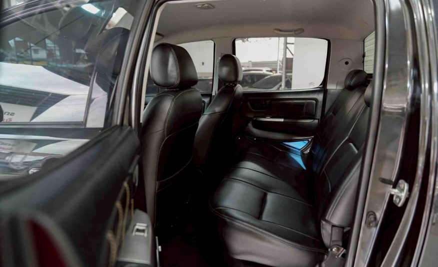 2013 TOYOTA HILUX VIGO 2.5 G AT