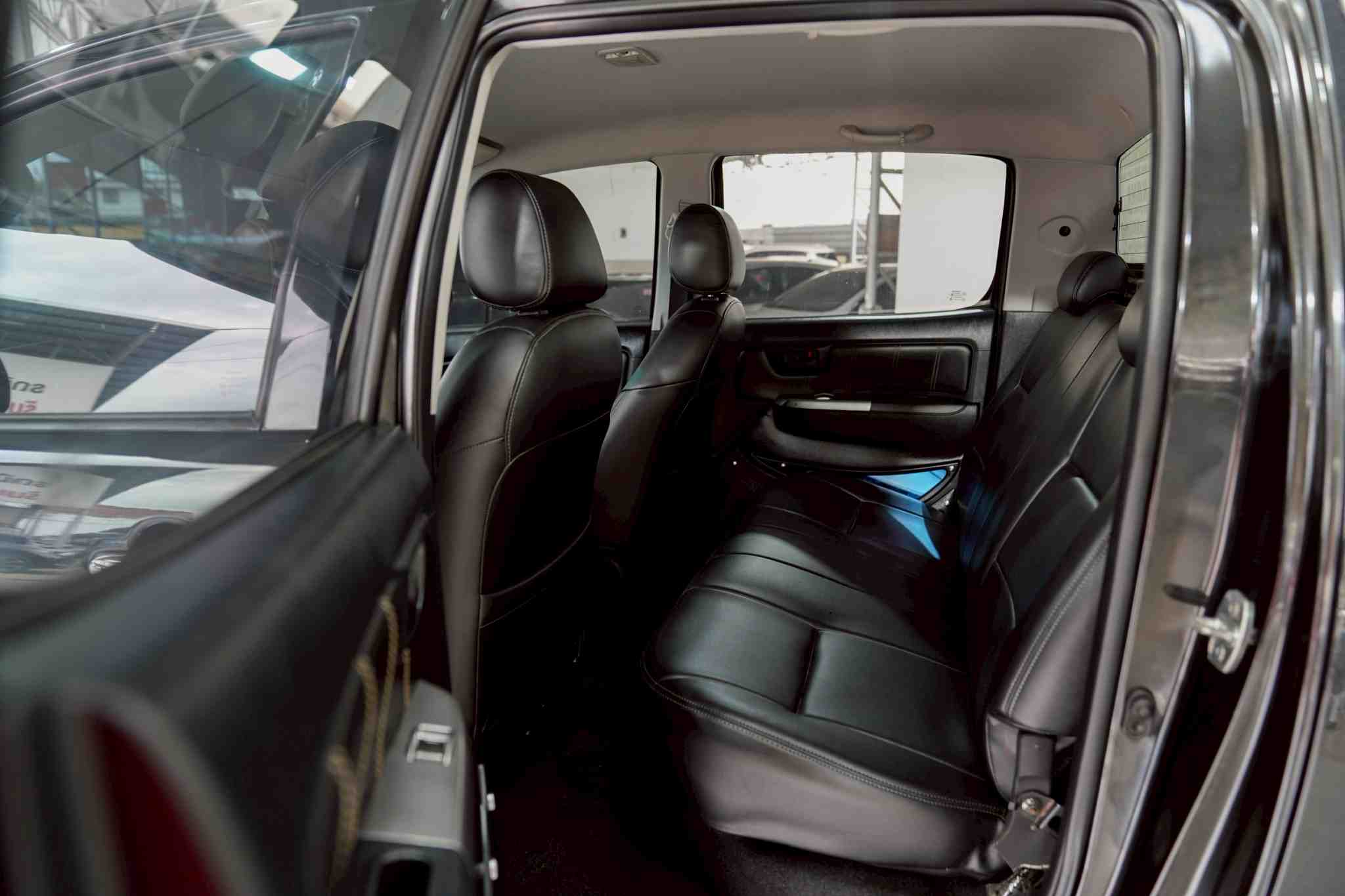 2013 TOYOTA HILUX VIGO 2.5 G AT