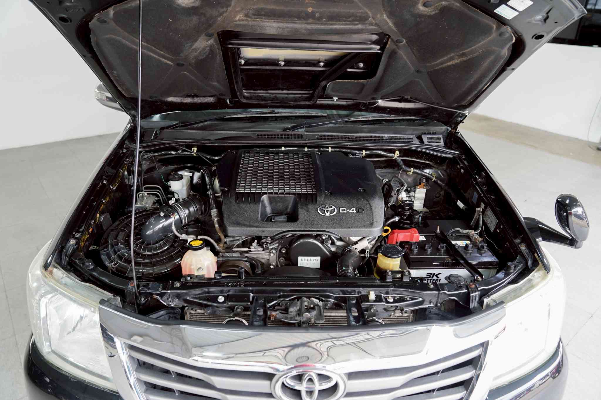 2013 TOYOTA HILUX VIGO 2.5 G AT