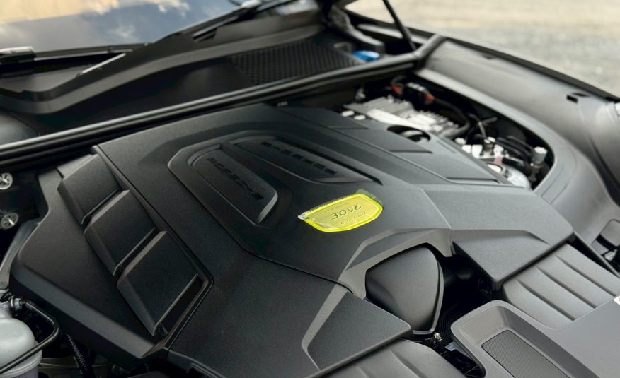 2020 Porsche Cayenne e-hybrid Lightweight Coupe