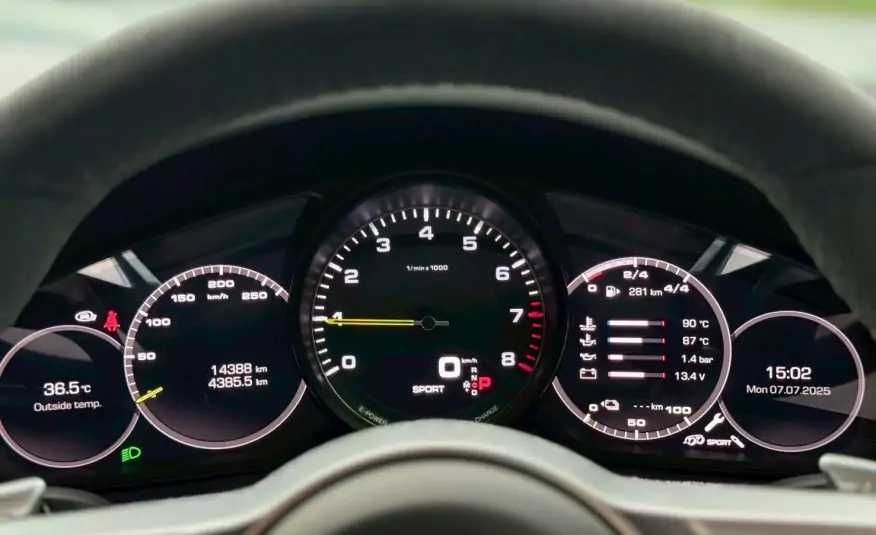 2020 Porsche Cayenne e-hybrid Lightweight Coupe