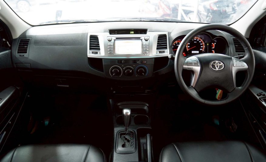 2013 TOYOTA HILUX VIGO 2.5 G AT