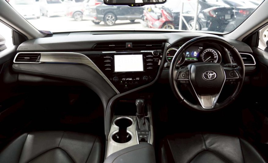 2019 TOYOTA CAMRY 2.5 HYBRID AT