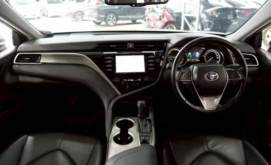2019 TOYOTA CAMRY 2.5 HYBRID AT