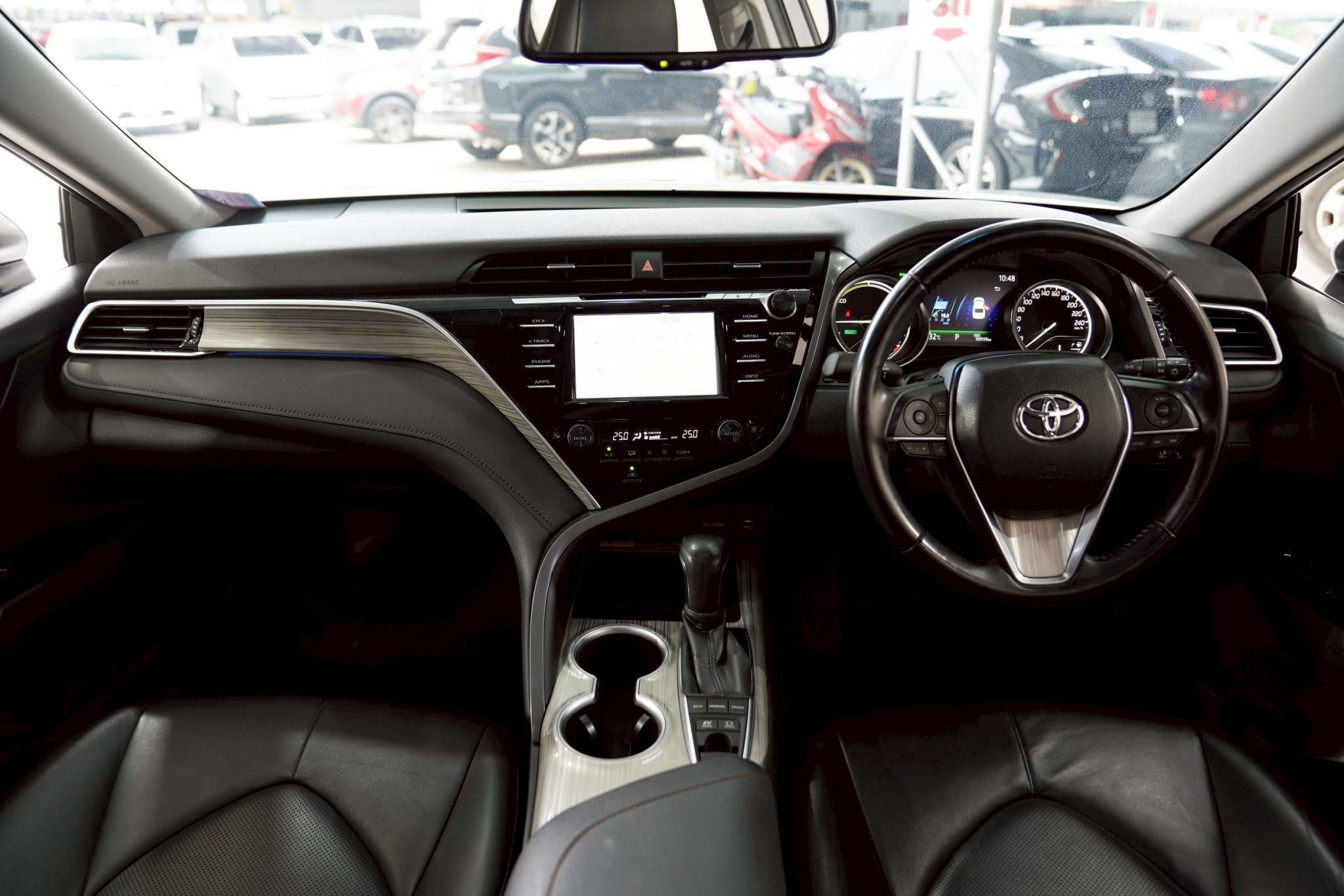 2019 TOYOTA CAMRY 2.5 HYBRID AT