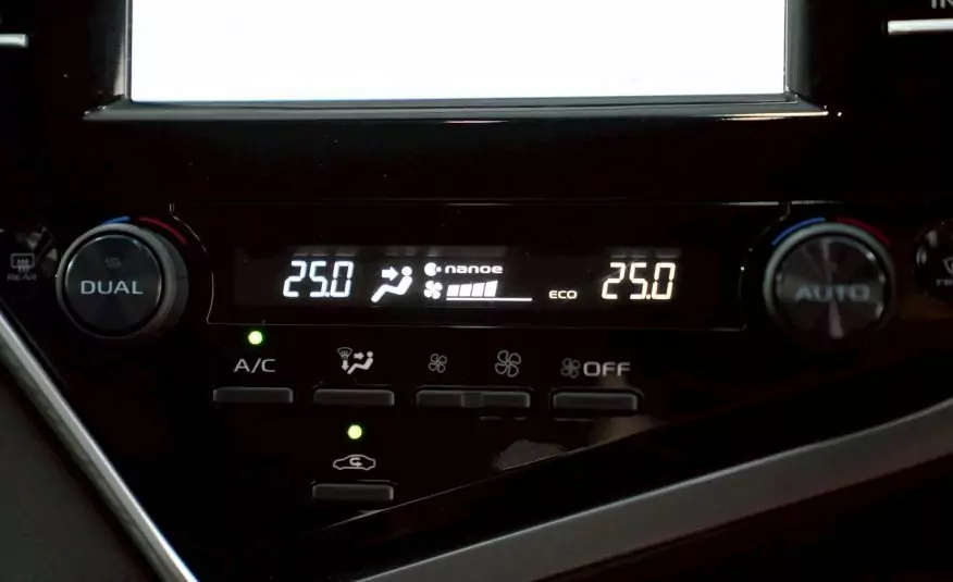 2019 TOYOTA CAMRY 2.5 HYBRID AT