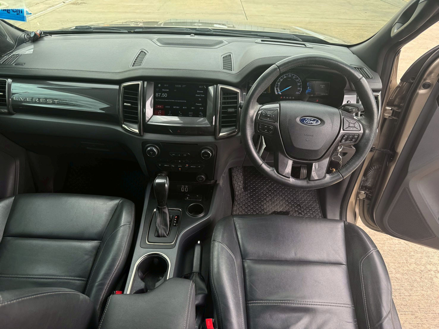 2016 FORD EVEREST Titanium+ 7st Auto 2.2DCT