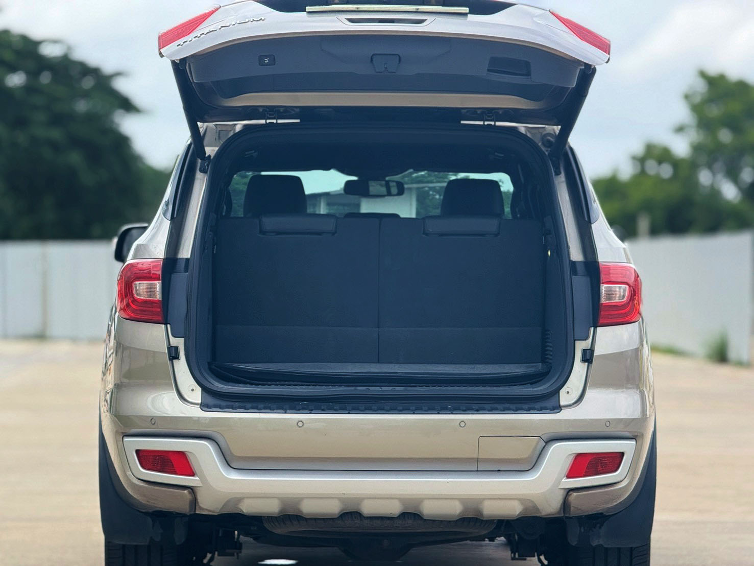 2016 FORD EVEREST Titanium+ 7st Auto 2.2DCT