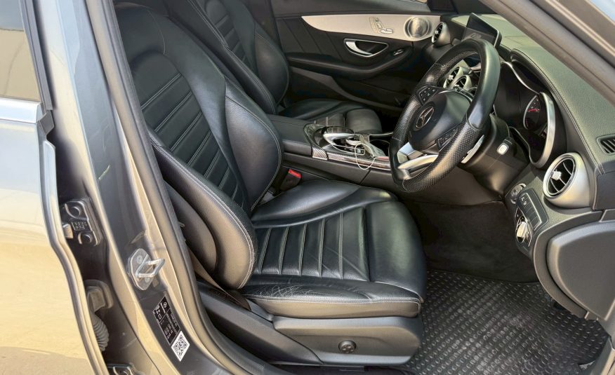2017 Mercedes-Benz C350e AMG Dynamic
