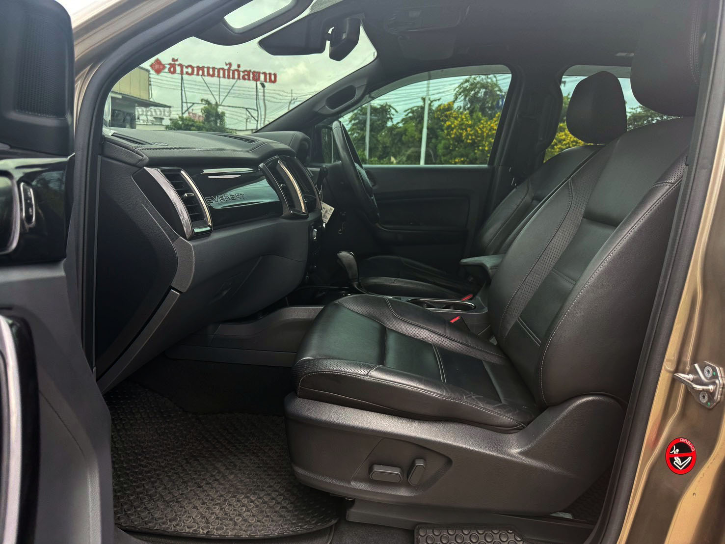 2016 FORD EVEREST Titanium+ 7st Auto 2.2DCT