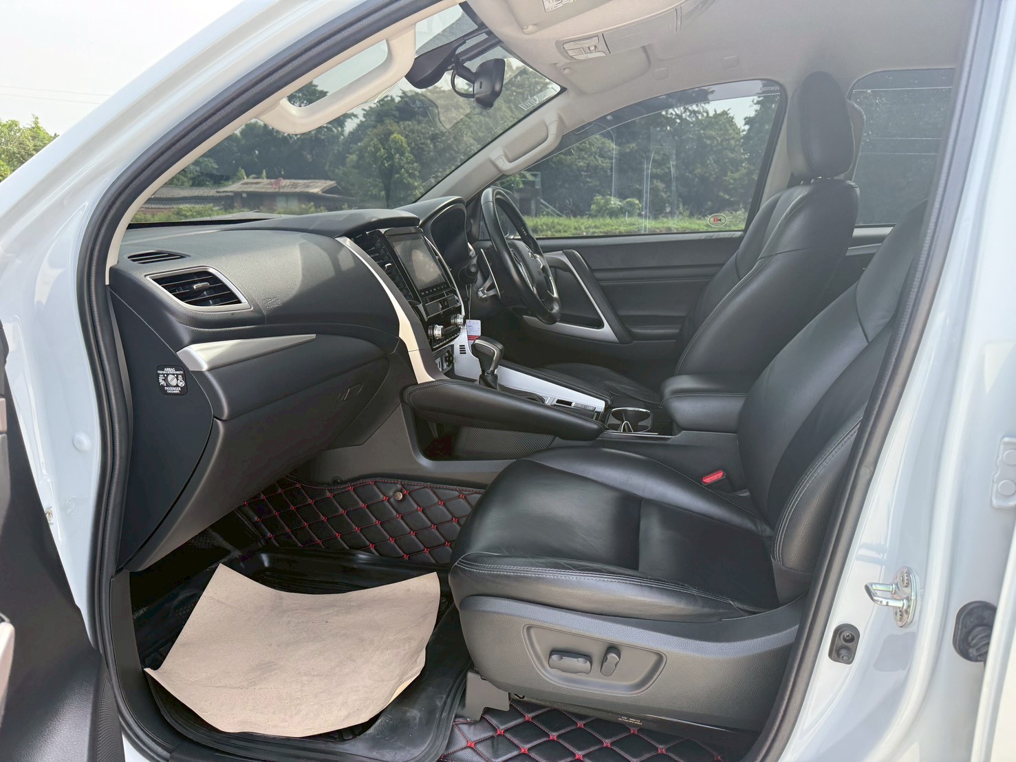 2019 MITSUBISHI PAJERO SPOR GT Premium 7st SA 8sp RWD 2.4DCT (mnc)ปี 2019