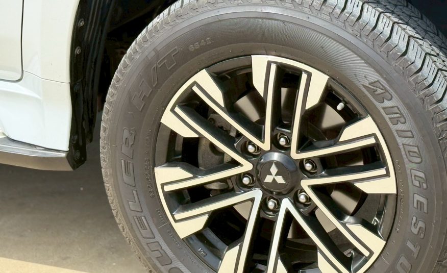 2019 MITSUBISHI PAJERO SPOR GT Premium 7st SA 8sp RWD 2.4DCT (mnc)ปี 2019
