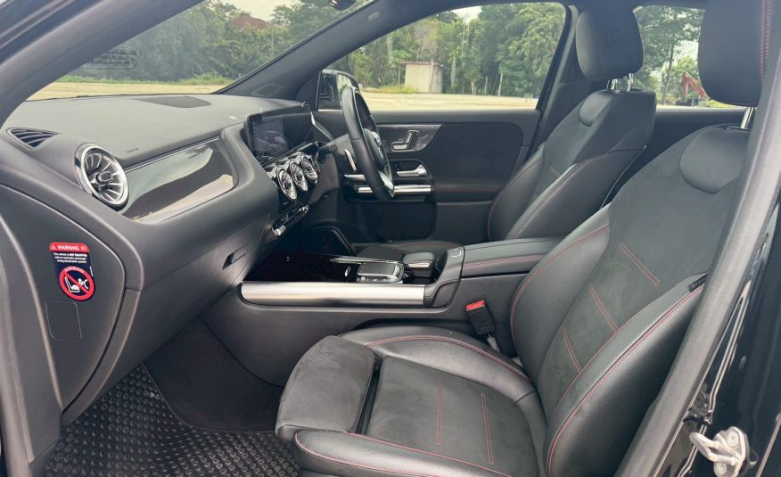 2021 Mercedes-Benz GLA200 AMG Dynamic
