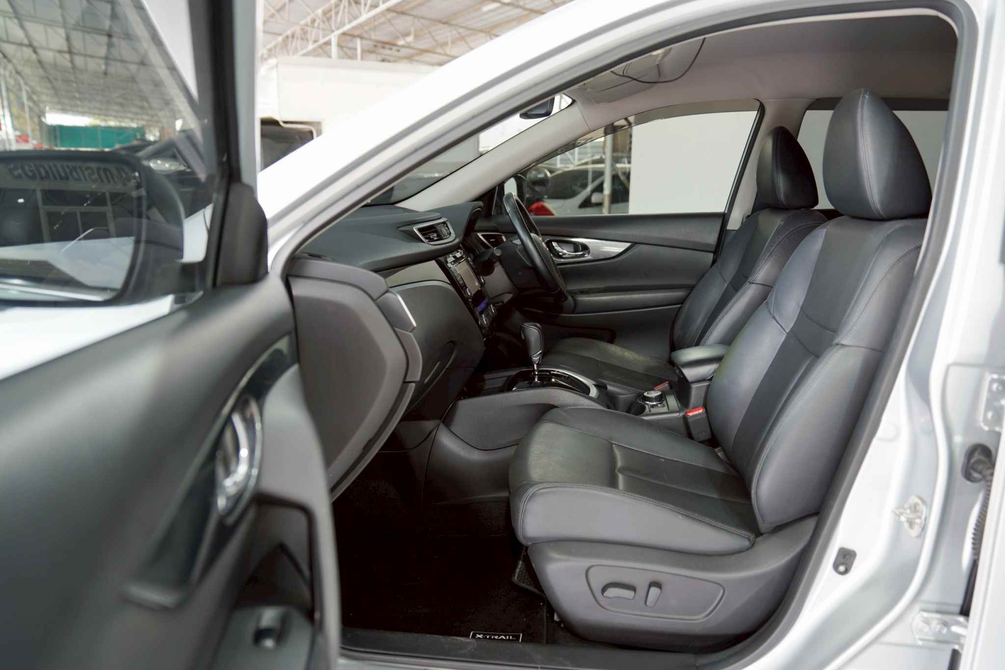2015 NISSAN X-TRAIL 2.0 V 4WD AT