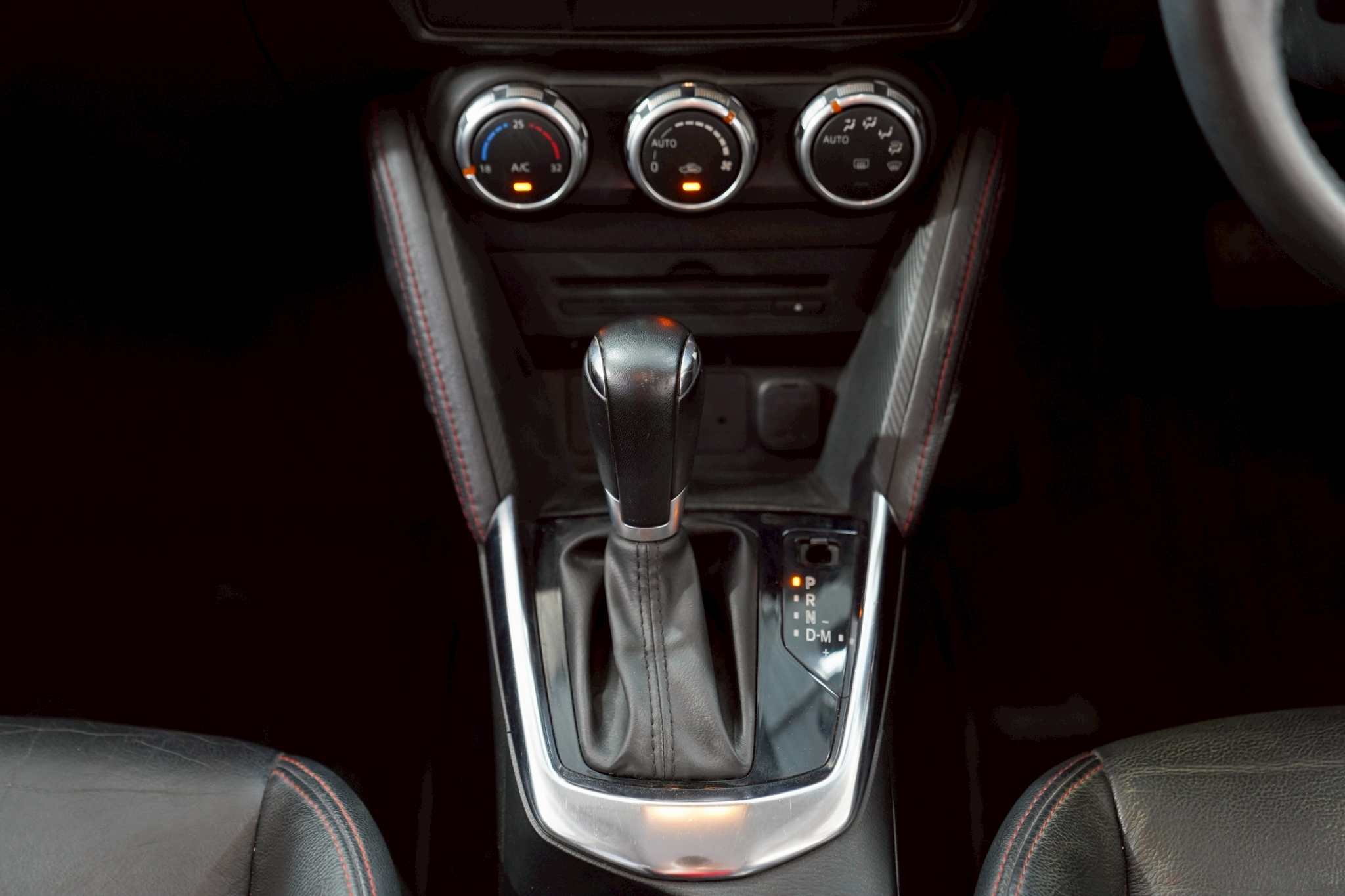 2015 MAZDA 2 HATCHBACK 1.5 XD HIGH PLUS AT