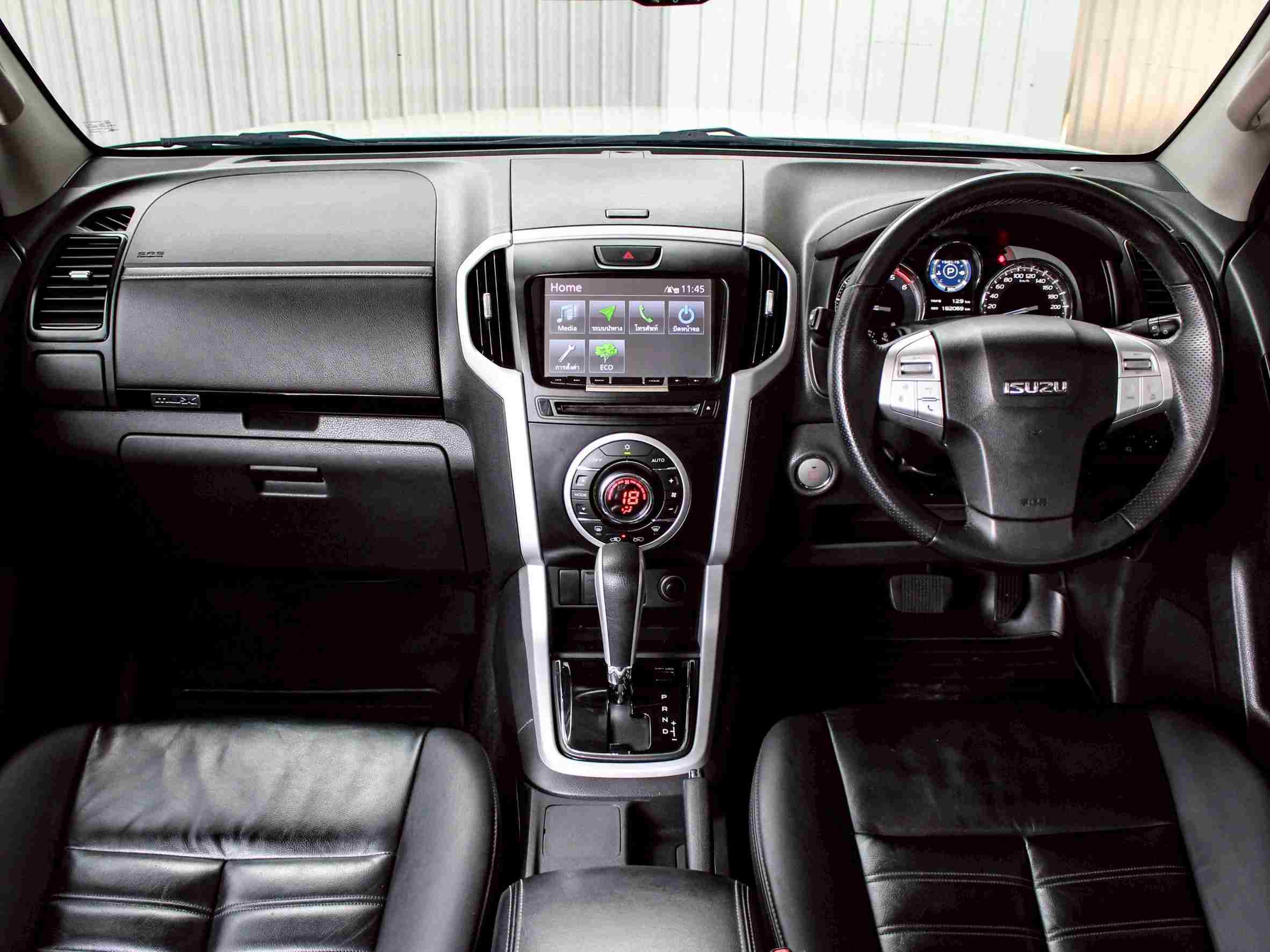 2019 ISUZU MUX 1.9 (DVD Navi