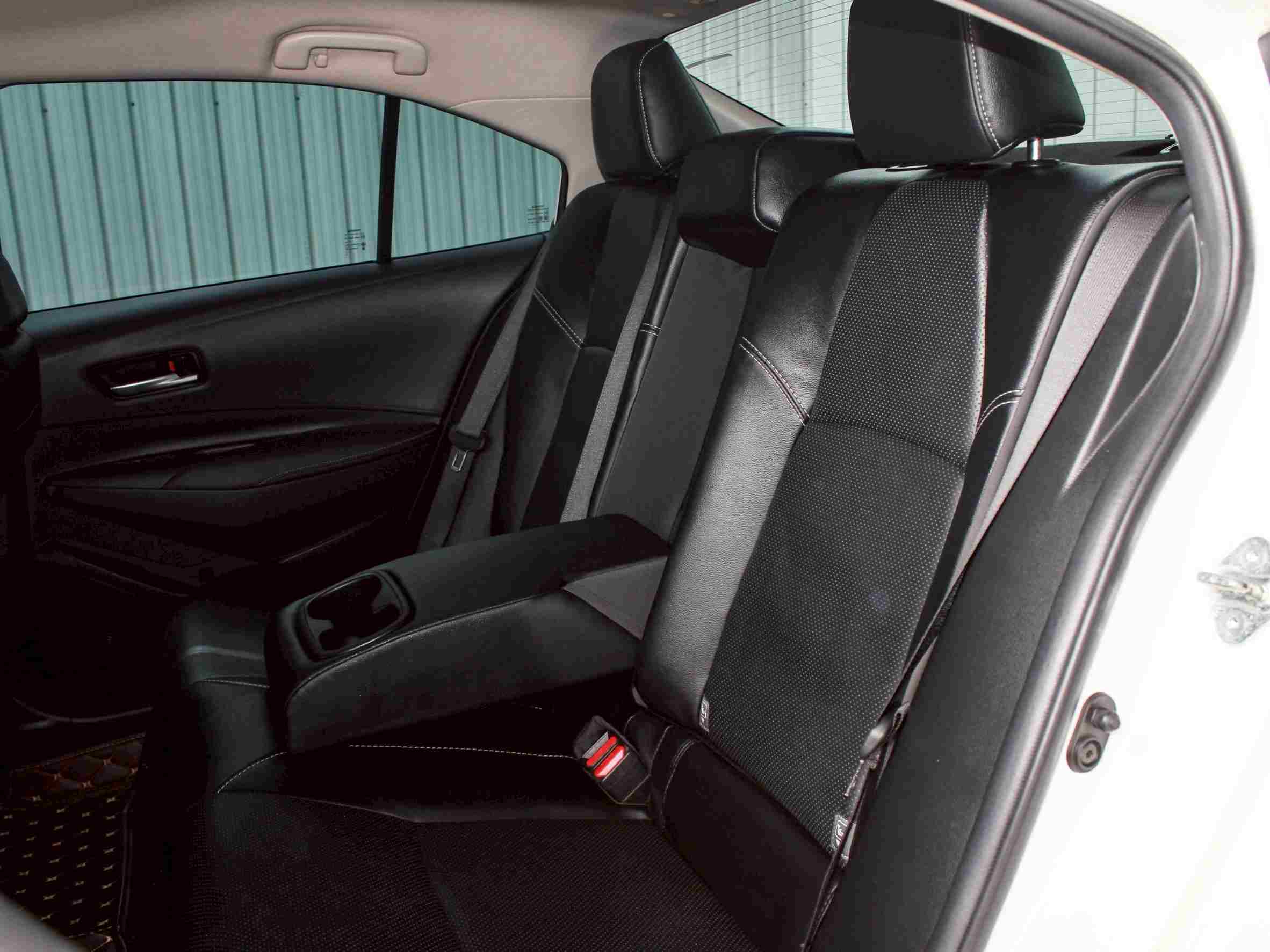 2019 TOYOTA COROLLA ALTIS 1.8 HYBRID HIGH