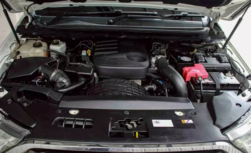2015 FORD EVEREST 2.2 TITANIUM 2WD