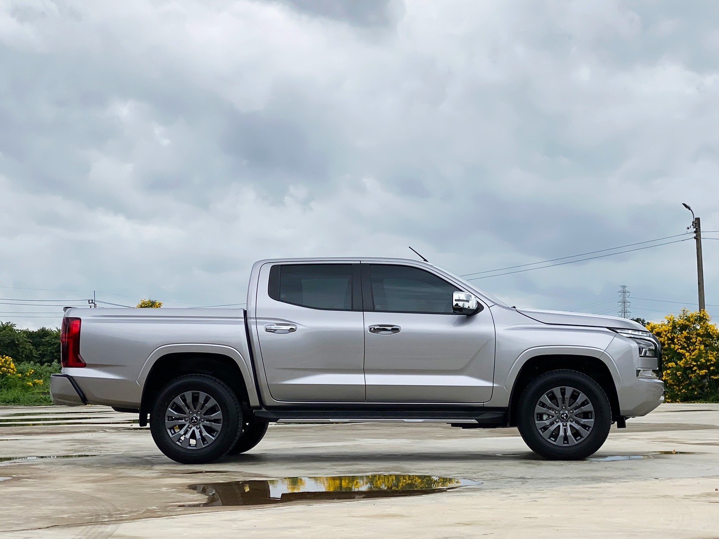 2023 Mitsubishi TRITON Double Cab 2.4 ULTRA 6AT