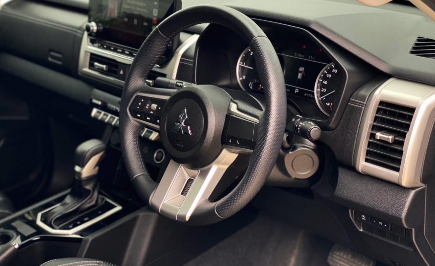 2023 Mitsubishi TRITON Double Cab 2.4 ULTRA 6AT