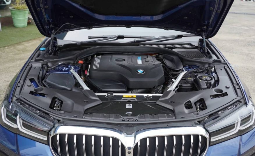 2021 BMW 530e M Sport LCI