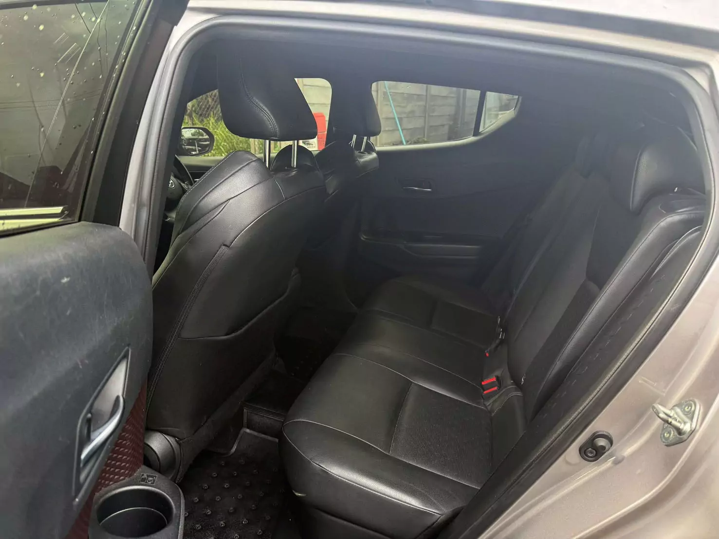 2018 TOYOTA CHR 1.8 HV Hi CVT (Hybrid)